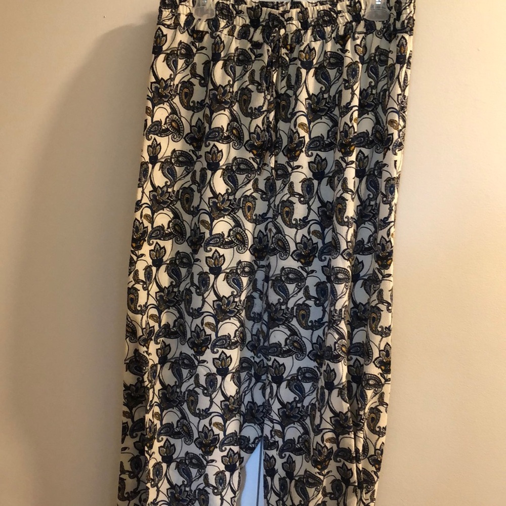 Flowy pants